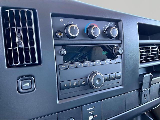 New 2026 Chevrolet Express 2500 w/ Driver Convenience Package RWD image 19