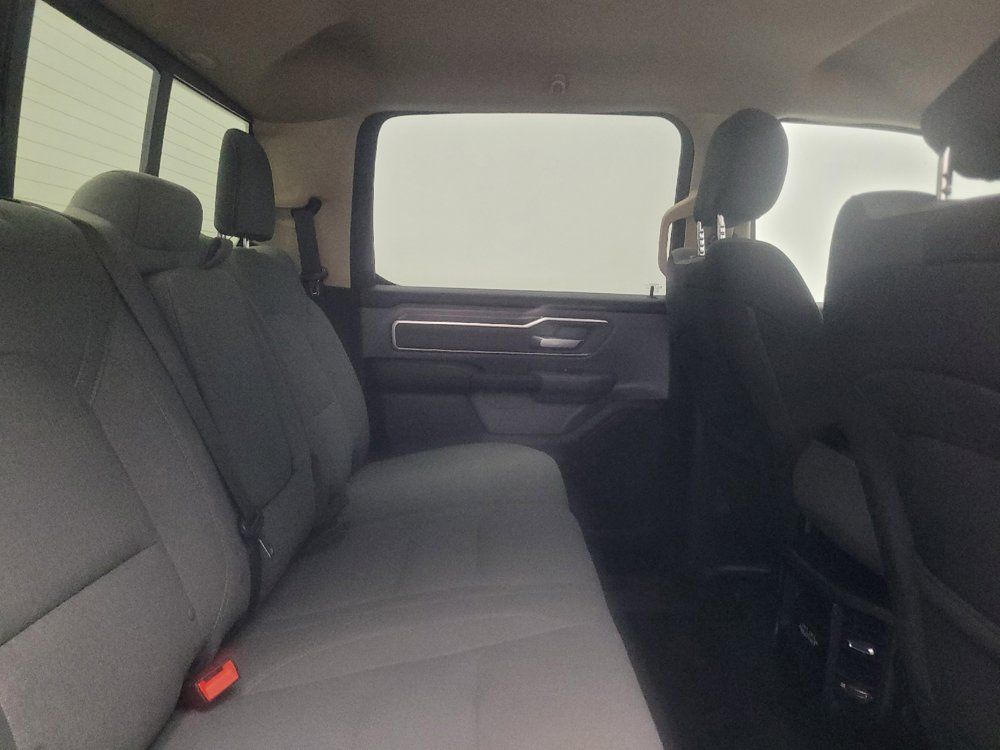 Used 2019 RAM 1500 Big Horn AWD/4WD image 19