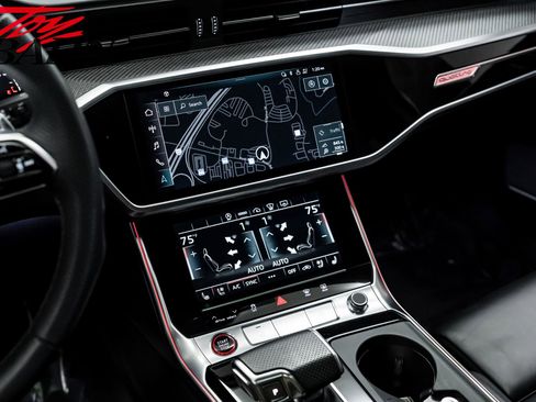 Used 2021 Audi RS 6 AWD/4WD image 40