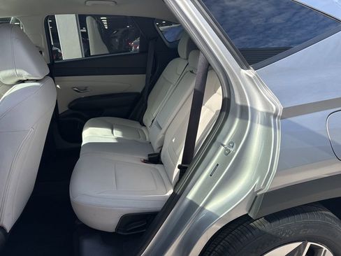 Used 2025 Hyundai Tucson SEL image 14