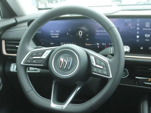 New 2025 Buick Envision Sport Touring image 7