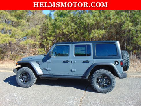 New 2026 Jeep Wrangler Willys AWD/4WD image 3