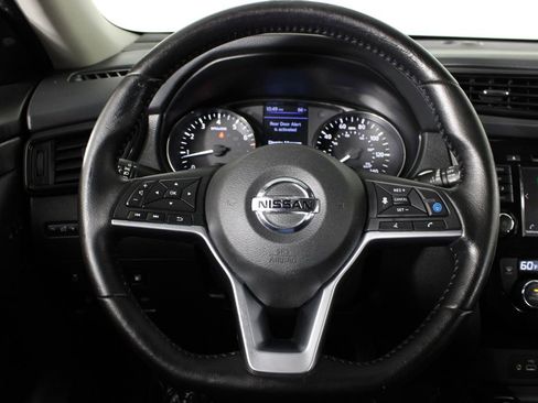 Certified 2020 Nissan Rogue SV w/ Premium Package image 25