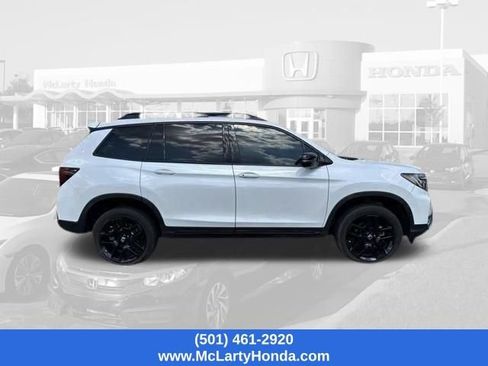 Used 2024 Honda Passport Black Edition image 24