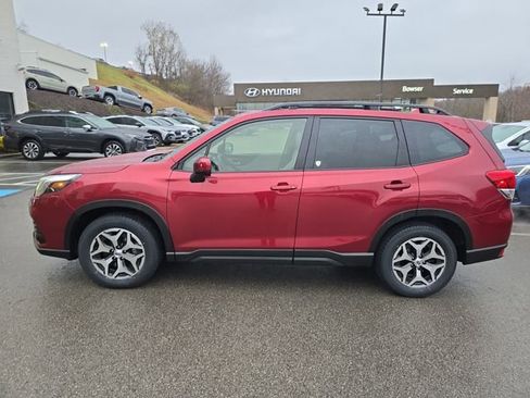 Certified 2023 Subaru Forester Premium image 2