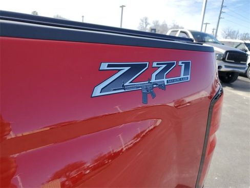 Used 2016 Chevrolet Silverado 1500 Custom w/ Custom Convenience Package image 11