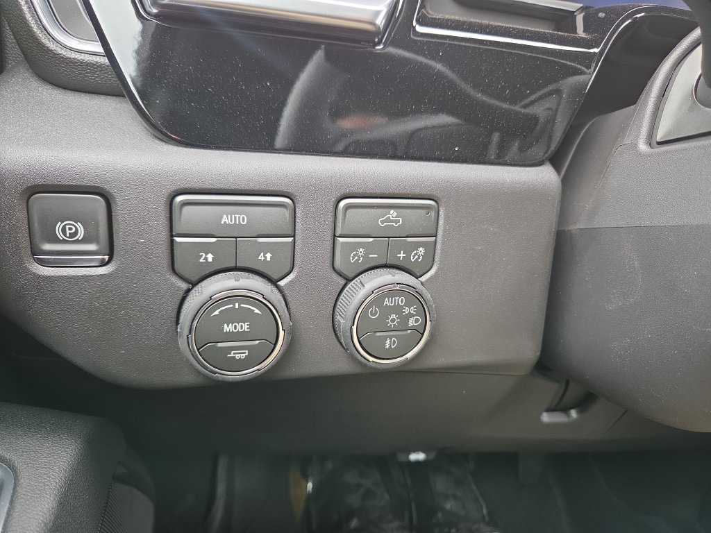 New 2026 Chevrolet Silverado 1500 RST w/ RST Select Package AWD/4WD image 19