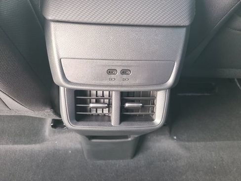 New 2027 Chevrolet Equinox LT FWD image 17