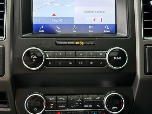 Used 2020 Ford Expedition XLT w/ Equipment Group 202A AWD/4WD image 55