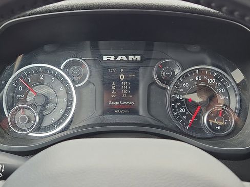 Used 2023 RAM 1500 Big Horn AWD/4WD image 26