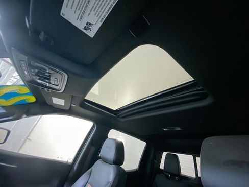 Certified 2022 GMC Sierra 1500 AT4 w/ AT4 Preferred Package image 45