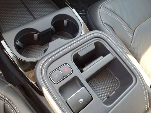 New 2026 Ford Mustang Mach-E Premium AWD/4WD image 10