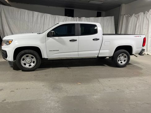 Used 2022 Chevrolet Colorado W/T w/ WT Convenience Package AWD/4WD image 4