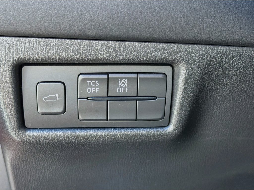 Used 2020 MAZDA CX-5 Touring FWD image 34