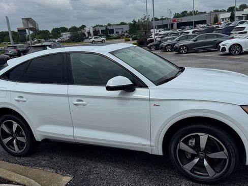 Used 2022 Audi Q5 2.0T Premium Plus AWD/4WD image 2