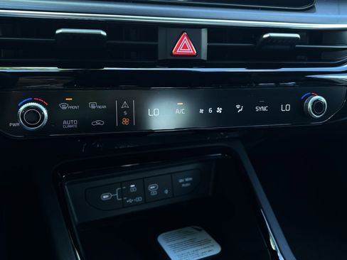New 2026 Kia K5 GT-Line w/ GT-Line Premium Package FWD image 32