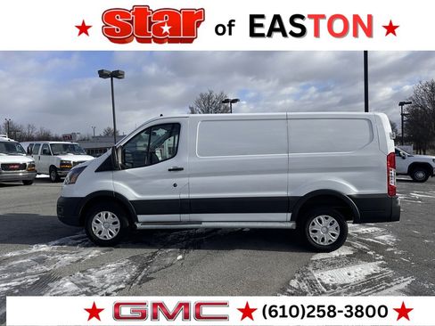 Used 2024 Ford Transit 250 Low Roof w/ Exterior Upgrade Package image 5