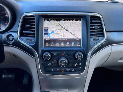 Certified 2017 Jeep Grand Cherokee Limited image 12