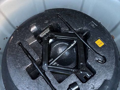 Used 2008 Hyundai Elantra GLS image 22