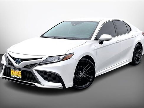 Used 2023 Toyota Camry XSE w/ Cold Weather Package image 2