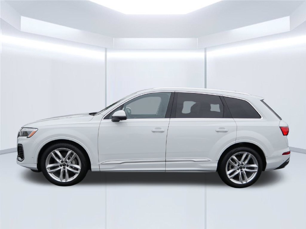 Used 2025 Audi Q7 3.0T Premium Plus w/ Premium Plus Package AWD/4WD image 2