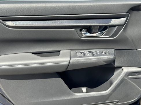 Used 2025 Honda CR-V EX image 10