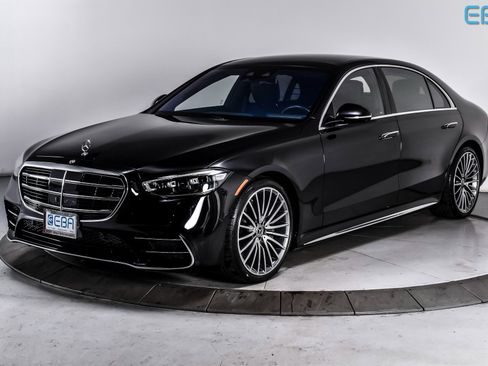 Used 2023 Mercedes-Benz S 580 S 580 image 2