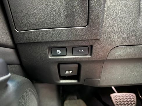 Certified 2021 Lexus ES 250 w/ Premium Package image 20