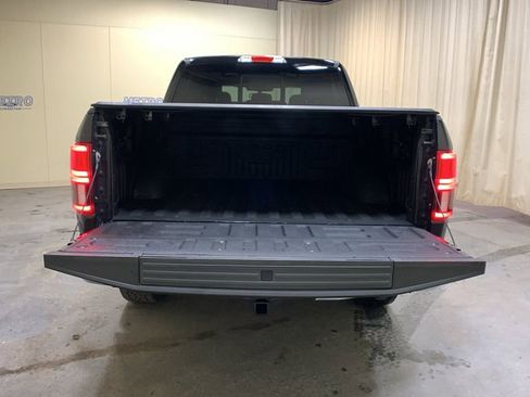 Used 2018 Ford F150 Lariat w/ Equipment Group 502A Luxury AWD/4WD image 22