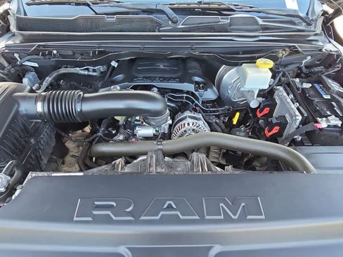 Used 2022 RAM 1500 Laramie AWD/4WD image 13