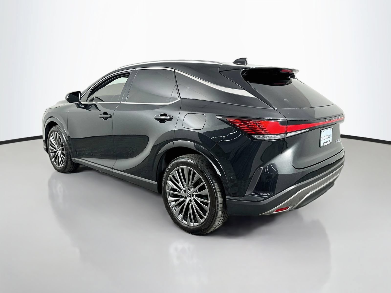 Used 2025 Lexus RX 450h AWD w/ Convenience Package image 5