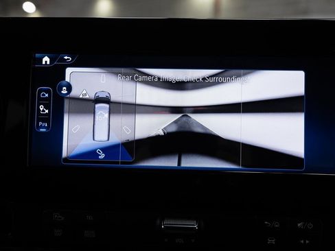 Used 2025 Mercedes-Benz Sprinter 2500 image 17