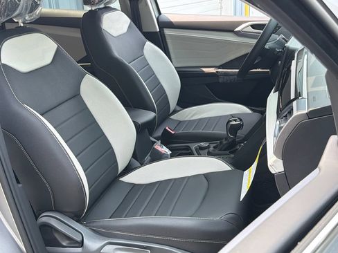 New 2026 Volkswagen Taos SEL AWD/4WD image 21