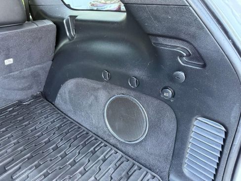 Used 2018 Jeep Grand Cherokee High Altitude RWD image 16