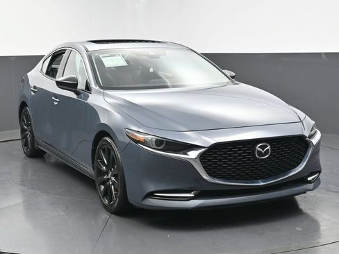 Used 2023 MAZDA MAZDA3 2.5 Turbo Sedan w/Premium Plus AWD/4WD image 3