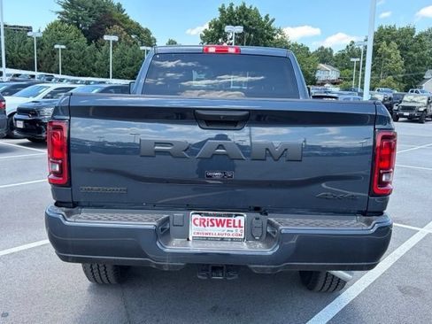 New 2026 RAM 2500 Big Horn AWD/4WD image 5