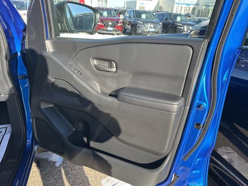 Used 2026 Nissan Frontier SV w/ All-Weather Content Package image 33