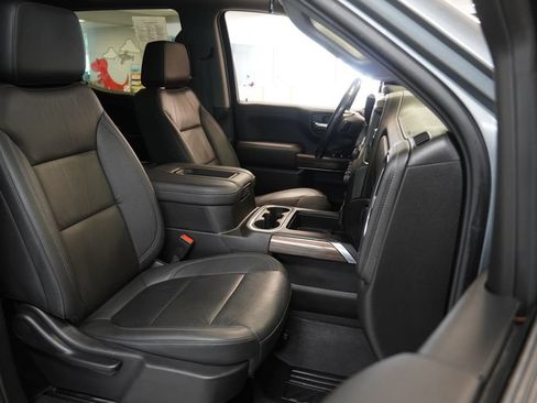 Used 2021 Chevrolet Silverado 1500 LT Trail Boss w/ Convenience Package II AWD/4WD image 37