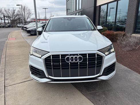 Used 2023 Audi Q7 3.0T Premium AWD/4WD image 11
