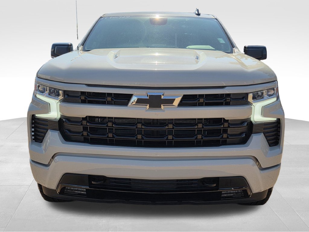 New 2026 Chevrolet Silverado 1500 RST w/ Z71 Off-Road Package AWD/4WD image 3