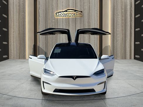 Used 2023 Tesla Model X AWD/4WD image 22