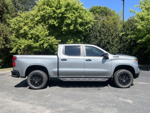 New 2026 Chevrolet Silverado 1500 LT Trail Boss w/ LT Trail Boss Premium Package AWD/4WD image 10