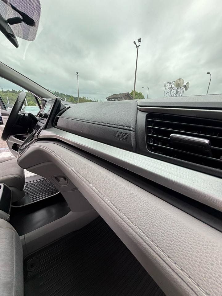 Used 2020 Honda Odyssey LX image 21