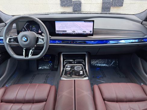 Used 2023 BMW 760i xDrive AWD/4WD image 13