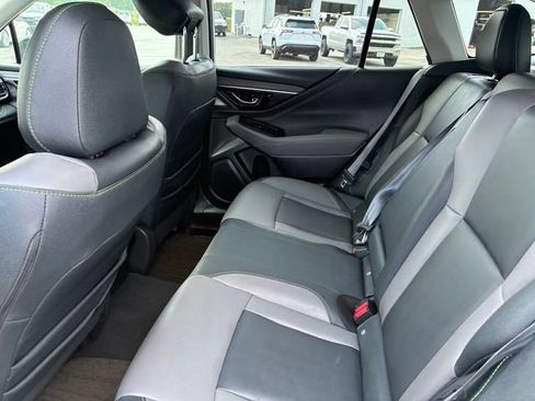 Used 2025 Subaru Outback Onyx Edition AWD/4WD image 12