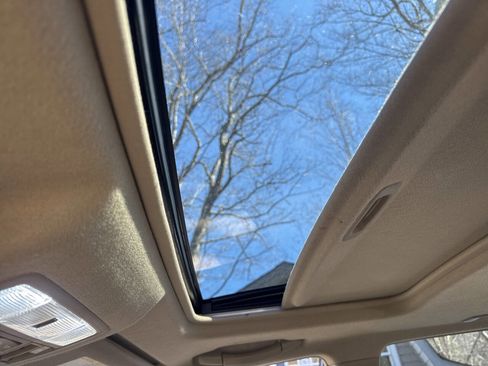 Used 2008 Toyota Highlander Sport image 18