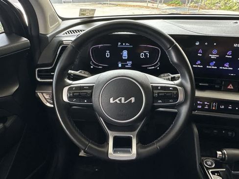 Certified 2023 Kia Sportage EX image 15