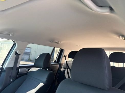 Used 2025 Hyundai Santa Fe SE FWD image 21
