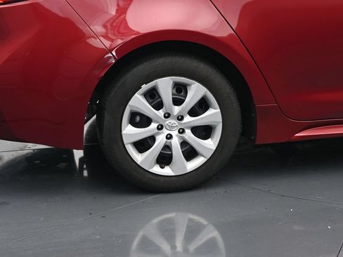 Used 2024 Toyota Corolla LE FWD image 10