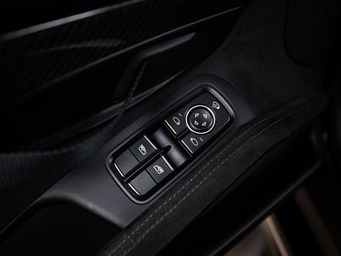 Certified 2022 Porsche 718 Boxster Spyder RWD image 22